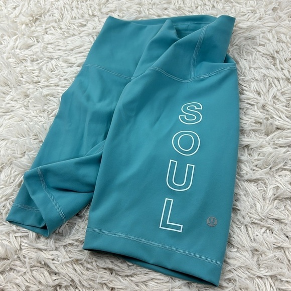 Lululemon Wunder Train High-Rise Short 8" SoulCycle Collab - Picture 3 of 6